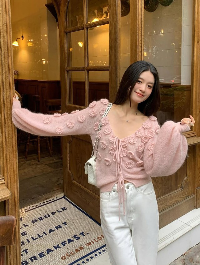 Phong cách soft girl mang nét trong trẻo hiện đại- Ảnh 3.