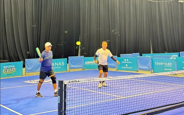 Thú vị hai tay vợt Việt Nam vô địch U.50 giải pickleball PPA Tour Asia Malaysia Cup- Ảnh 2. Thú vị hai tay vợt Việt Nam vô địch U.50 giải pickleball PPA Tour Asia Malaysia Cup- Ảnh 2.