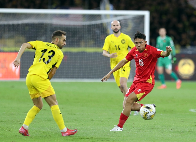 AFC phải làm đúng vai trò đại diện bóng đá toàn châu Á, không thể bảo vệ sự gian dối- Ảnh 4. AFC phải làm đúng vai trò đại diện bóng đá toàn châu Á, không thể bảo vệ sự gian dối- Ảnh 4.