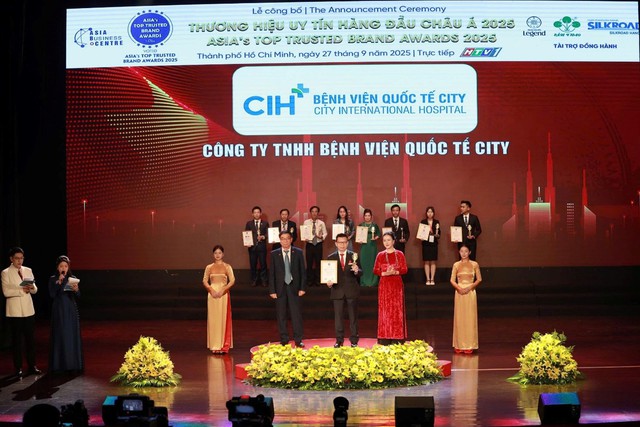 'Nhà lãnh đạo xuất sắc châu Á 2025' vinh danh bà Trần Thị Lâm - Ảnh 3.