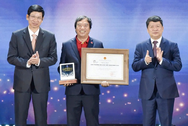 Vietjet được vinh danh ‘Hãng hàng không phục vụ khách du lịch tốt nhất 2025’ - Ảnh 1.