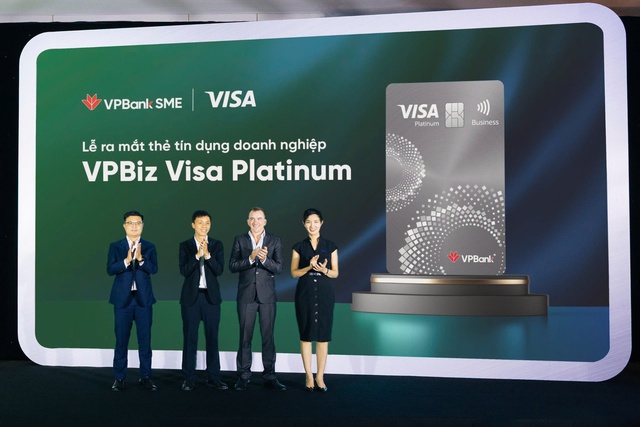 Ra mắt thẻ VPBiz Visa Platinum: Chìa khóa số cho tăng trưởng bền vững của doanh nghiệp - Ảnh 3.