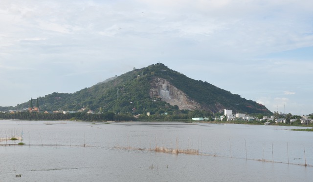 Hà Tiên thập cảnh: Huyền tích lạ ở Núi Sam- Ảnh 3. Hà Tiên thập cảnh: Huyền tích lạ ở Núi Sam- Ảnh 3.