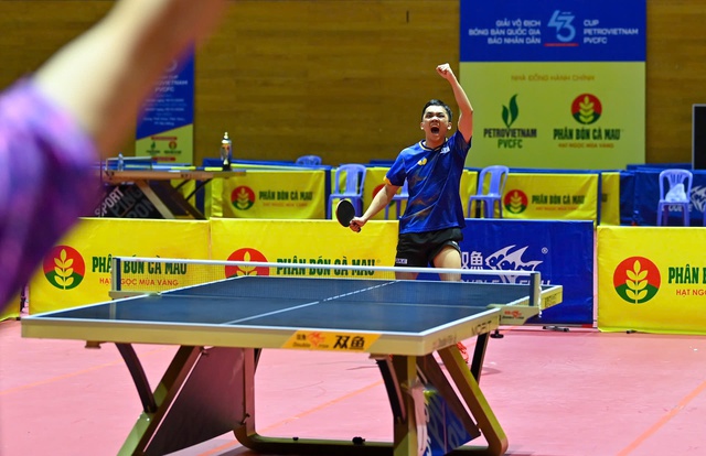 Đinh Anh Hoàng: Từ niềm hy vọng trẻ đến trụ cột của bóng bàn Việt Nam

- Ảnh 1.