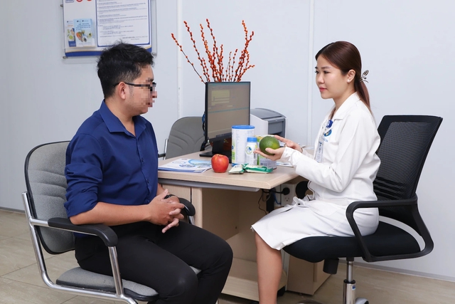 Alo bác sĩ nghe: Có nên nhịn ăn tối để …