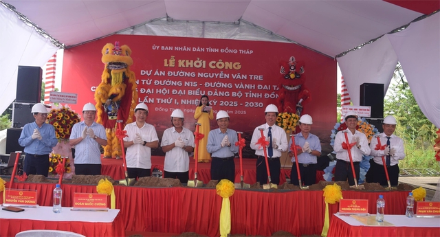 Đồng Tháp: Khởi công dự án đường Nguyễn Văn Tre chào mừng Đại hội Đảng bộ tỉnh- Ảnh 1. Đồng Tháp: Khởi công dự án đường Nguyễn Văn Tre chào mừng Đại hội Đảng bộ tỉnh- Ảnh 1.