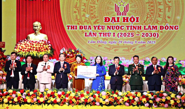 Phó chủ tịch nước Võ Thị Ánh Xuân: Kịp thời tôn vinh gương người tốt, việc tốt - Ảnh 1.