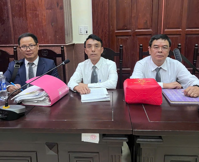 Hai lần không đủ căn cứ buộc tội vụ tự chặt cây cà phê của chính mình- Ảnh 2. Hai lần không đủ căn cứ buộc tội vụ tự chặt cây cà phê của chính mình- Ảnh 2.