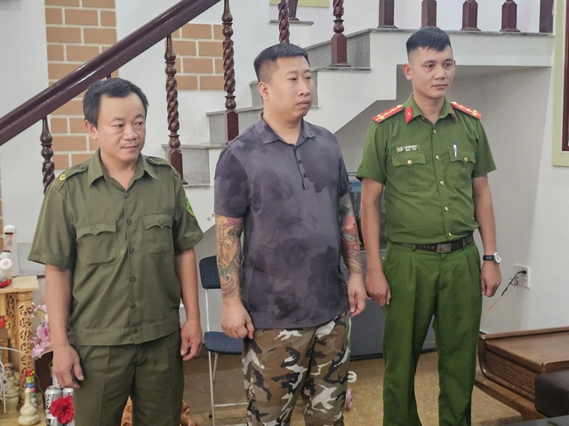 Quảng Trị: Bắt 3 nghi phạm cho vay nặng lãi và nghi tàng trữ ma túy- Ảnh 1. Quảng Trị: Bắt 3 nghi phạm cho vay nặng lãi và nghi tàng trữ ma túy- Ảnh 1.