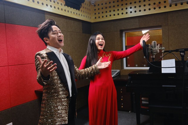 T&ugrave;ng Dương h&eacute; lộ dự &aacute;n mới sau cơn sốt ca kh&uacute;c triệu view - Ảnh 2.