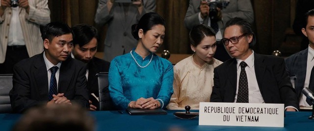 Đời thực của ‘hai người mẹ’ trong ‘Mưa đỏ’ - Ảnh 2.