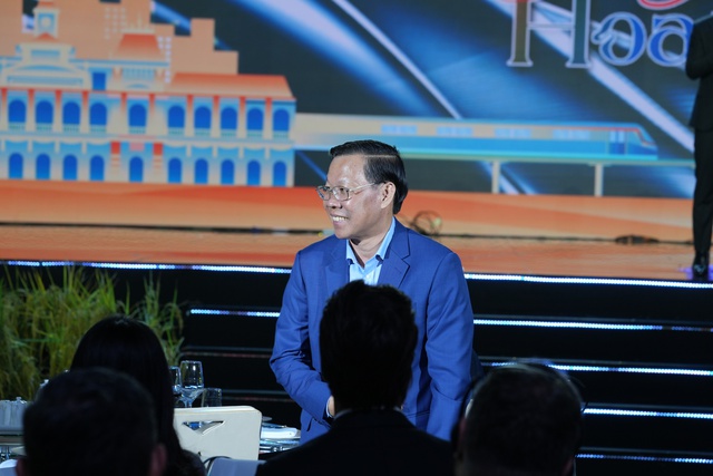 Phó thủ tướng Mai Văn Chính dự chương trình 'Đêm Việt Nam' tại TP.HCM - Ảnh 2.