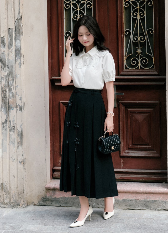 Sơ mi trơn, sơ mi họa tiết là điểm nhấn khó quên cho phong cách thanh lịch- Ảnh 11. Sơ mi trơn, sơ mi họa tiết là điểm nhấn khó quên cho phong cách thanh lịch- Ảnh 11.