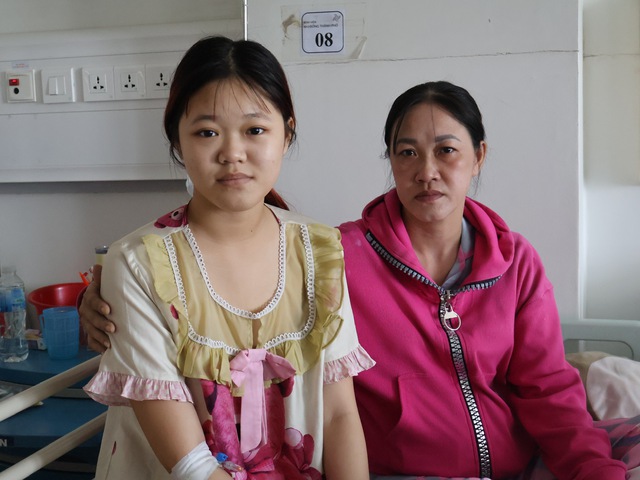 Con muốn sống: Người mẹ vét 2 triệu đồng liều cứu con suy thận giai đoạn cuối- Ảnh 1. Con muốn sống: Người mẹ vét 2 triệu đồng liều cứu con suy thận giai đoạn cuối- Ảnh 1.