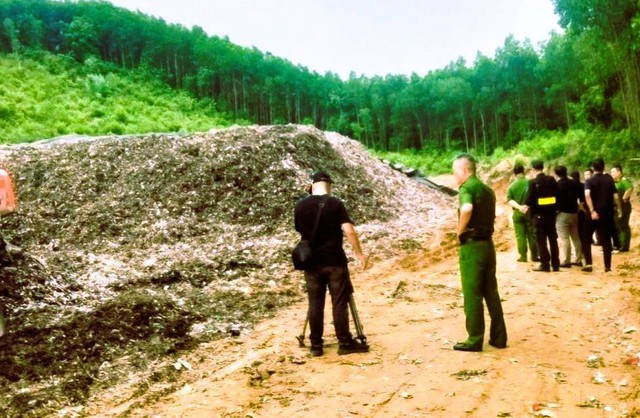 Đà Nẵng điều tra doanh nghiệp chôn lấp trái phép 20 . 000 Tấn rác thải - Ảnh 2.