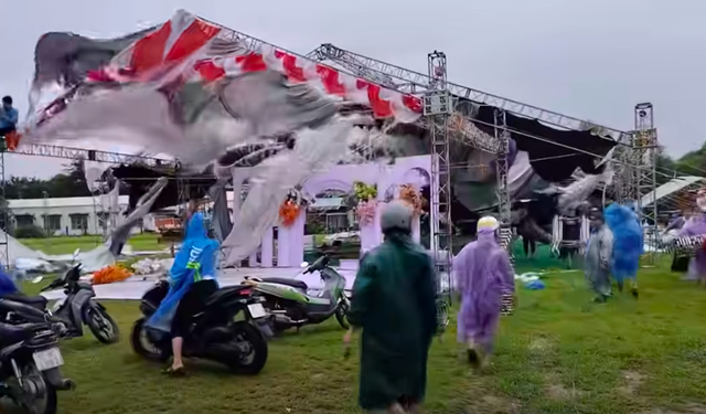 Hàng xóm chung tay di dời rạp cưới, 80 mâm cỗ giúp chú rể vì bão Bualoi - Ảnh 3.