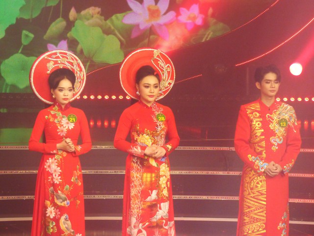 20 năm chọn nh&acirc;n t&agrave;i cho cải lương vọng cổ- Ảnh 2.