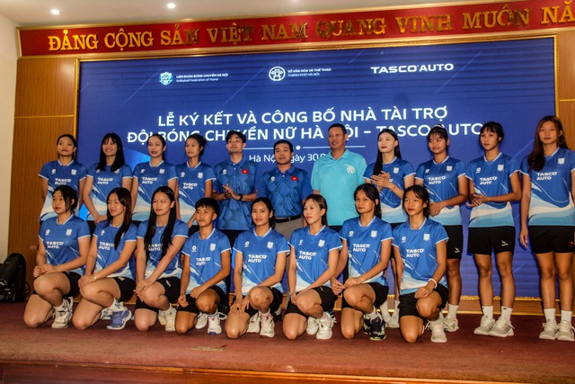 Dàn sao trẻ bóng chuyền nữ Hà Nội được …