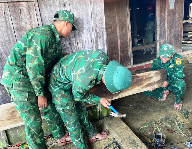 Đà Nẵng: Lính biên …