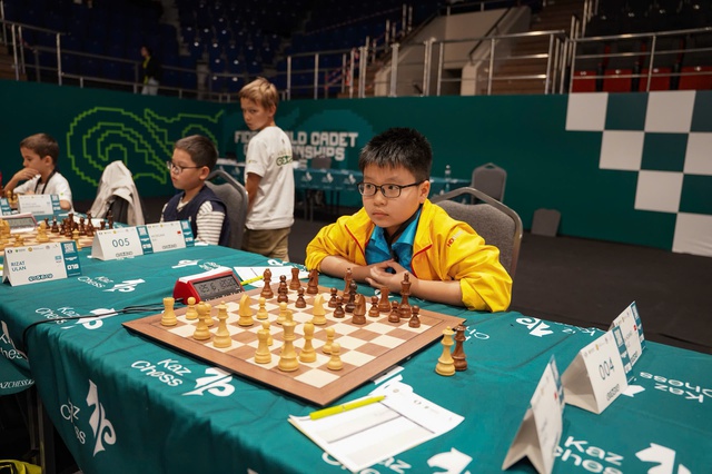 Kỳ thủ nh&iacute; Việt Nam bứt ph&aacute; ngoạn mục gi&agrave;nh &aacute; qu&acirc;n U.10 cờ vua thế giới- Ảnh 2.