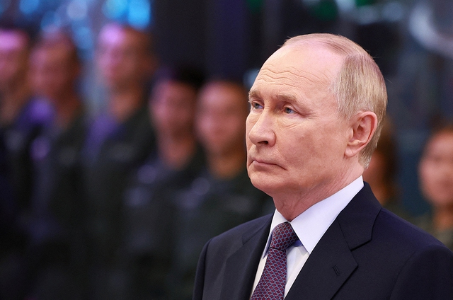 Thông điệp mềm - rắn của Tổng thống Putin - Ảnh 1.