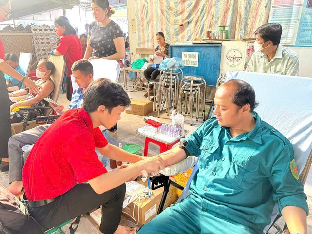 Có một thanh niên 19 lần hiến máu cứu người - Ảnh 1.