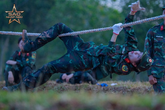 Thêm một nghệ sĩ Việt chia tay 'Sao nhập ngũ' - Ảnh 2.
