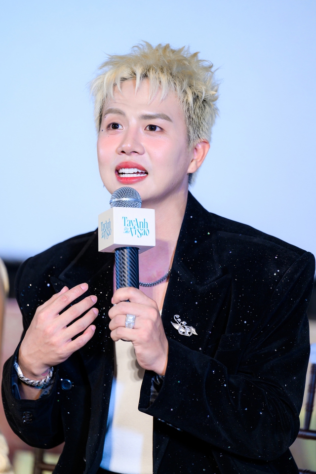 Duy Khánh nói gì về tin đồn bị chèn ép trong showbiz? - Ảnh 3.