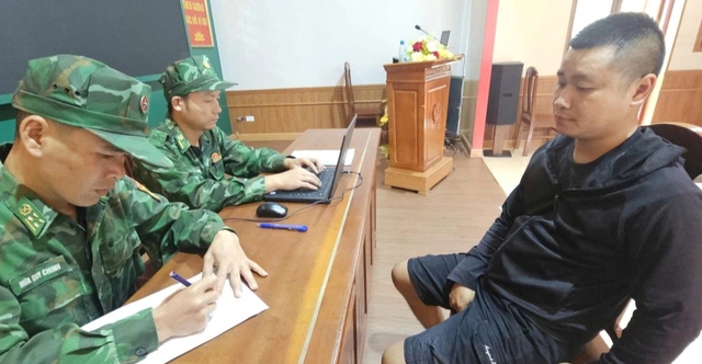 Bắt 2 đối tượng đưa 20 người Trung Quốc vượt biên vào Việt Nam- Ảnh 1.