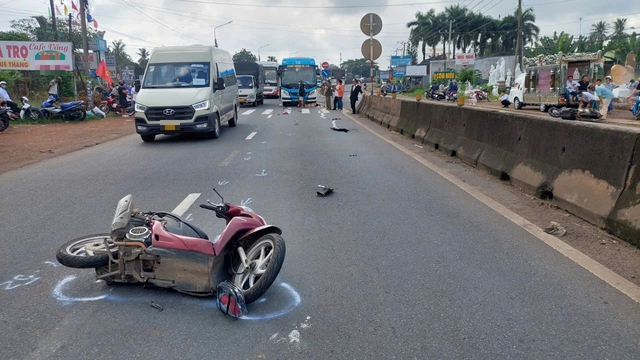 Tai nạn trên QL1, người phụ nữ tử vong tại chỗ - Ảnh 1.