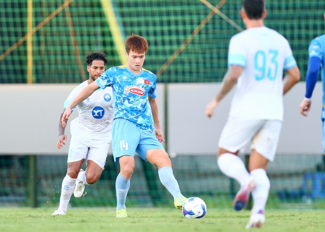 Đội tuyển Việt Nam: C&aacute;c t&acirc;n binh cần c&uacute; sốc để trưởng th&agrave;nh - Ảnh 1.