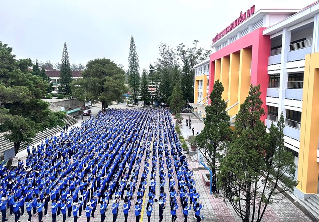 - Ảnh 5. - Ảnh 5.