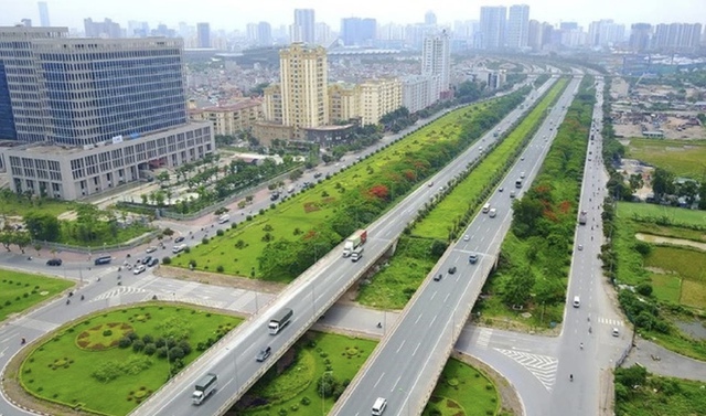 Cục CSGT đề nghị bổ sung đinh phản quang, sơn cảnh báo tốc độ lên mặt đường - Ảnh 1.