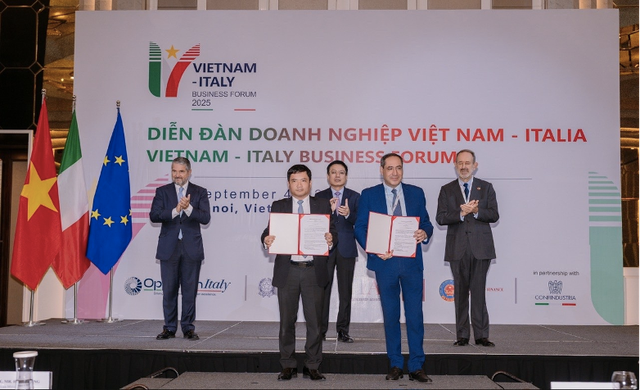 Mở Trung tâm thiết kế viễn thông và không gian tại Việt Nam phục vụ chuyển đổi số - Ảnh 1. Mở Trung tâm thiết kế viễn thông và không gian tại Việt Nam phục vụ chuyển đổi số - Ảnh 1.