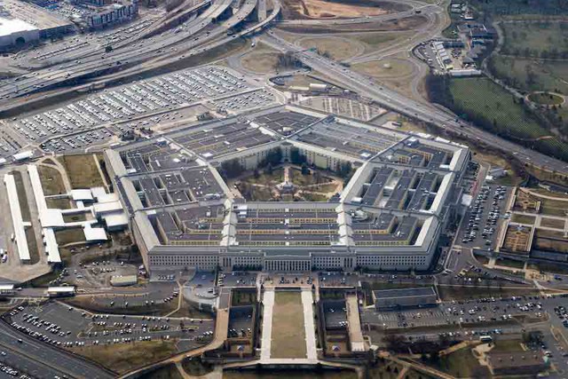 Mỹ đổi tên Bộ Quốc phòng, Washington D.C kiện Nhà Trắng - Ảnh 1.