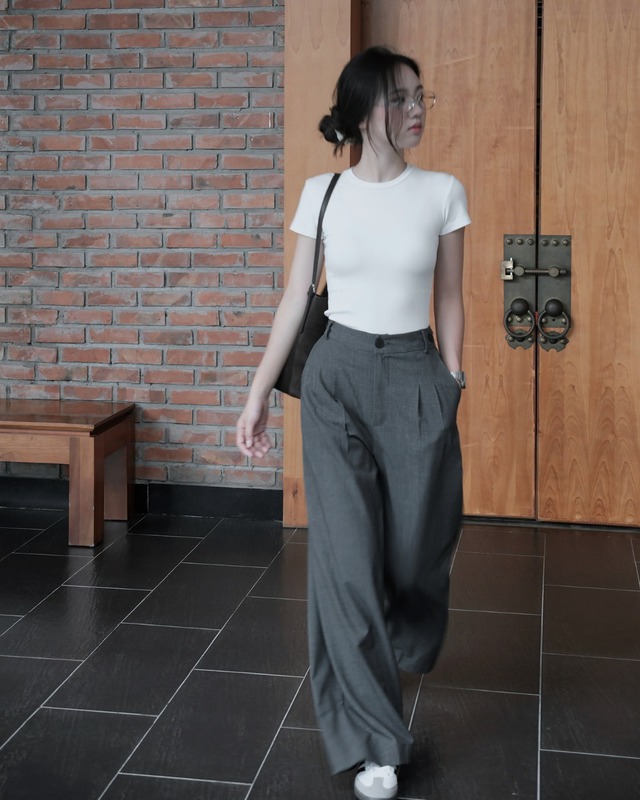 Quần ống rộng lên ngôi, 'cứu tinh' cho mọi vóc dáng- Ảnh 4.