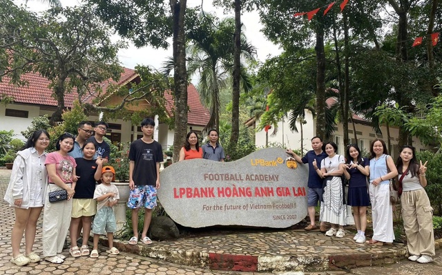 Kinh tế thể thao ở Việt Nam, 'mỏ v&agrave;ng' bị bỏ qu&ecirc;n: Đ&atilde; đến l&uacute;c phải thay đổi tư duy- Ảnh 1.