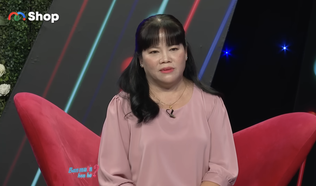 Mẹ đơn th&acirc;n được hai con ủng hộ đến show hẹn h&ograve; sau đổ vỡ h&ocirc;n nh&acirc;n - Ảnh 3.