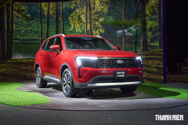 Ford Territory bản nâng cấp mới ra mắt đã được đại lý giảm giá để đấu Mazda CX5