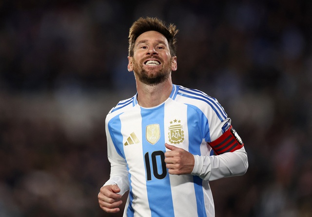 Messi ghi cú đúp trong trận đấu cuối vòng loại World Cup, CĐV Argentina càng tiếc nuối - Ảnh 1. Messi ghi cú đúp trong trận đấu cuối vòng loại World Cup, CĐV Argentina càng tiếc nuối - Ảnh 1.