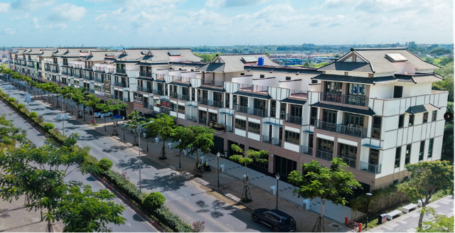 Điều gì khiến Imperia Grand Plaza Đức Hòa khác biệt giữa rừng dự án vệ tinh?