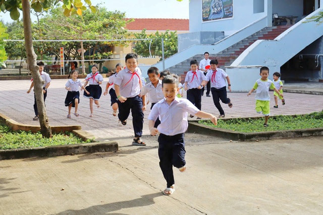 Đặc khu Trường Sa tổ chức khai giảng năm học 2025-2026 - Ảnh 3.