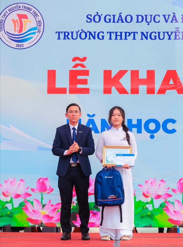 Sacombank ‘Ươm mầm cho những ước mơ’ - chung tay vun đắp thế hệ trẻ - Ảnh 6.