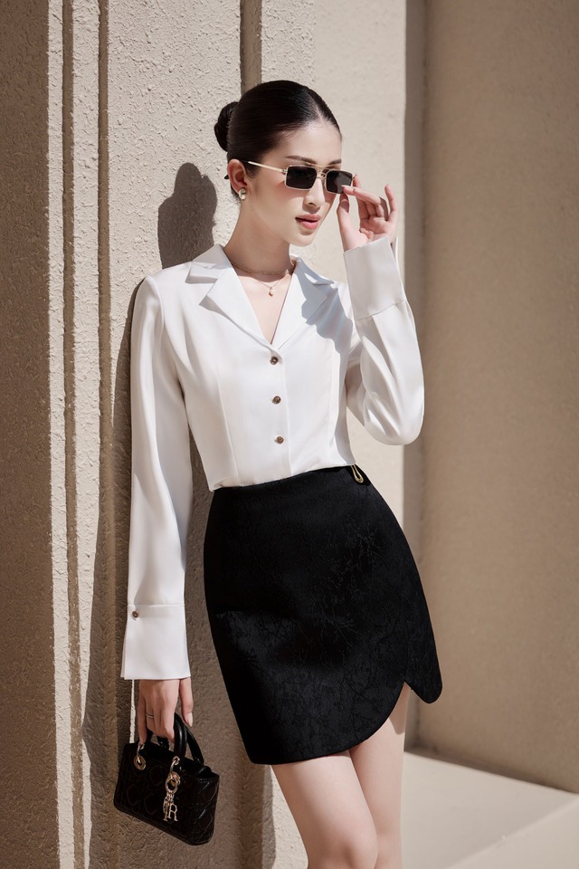 Gợi cảm tinh tế, cuốn hút mọi ánh nhìn với trang phục cổ chữ V- Ảnh 8.