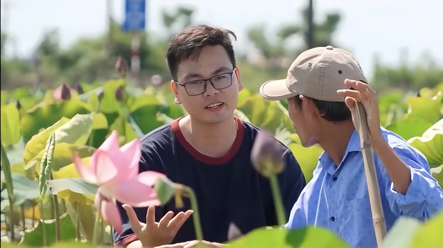 Trà sữa sen Huế: Hương vị độc đáo thu hút giới trẻ việt nam - Ảnh 1.