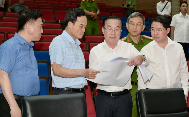 Ứng dụng công nghệ phục vụ Đại hội Đảng bộ TP.HCM- Ảnh 1. Ứng dụng công nghệ phục vụ Đại hội Đảng bộ TP.HCM- Ảnh 1.
