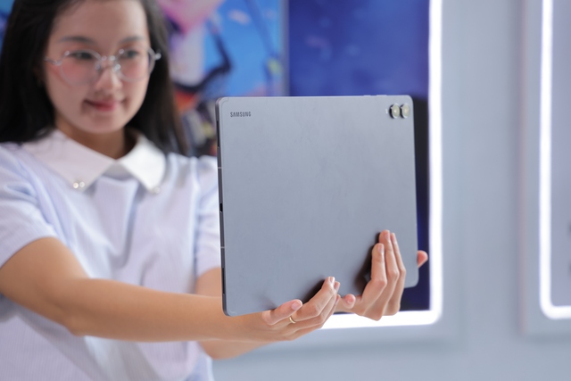 Galaxy Tab S11 series - Chiếc AI Tablet xu hướng làm việc linh hoạt hiệu suất cao- Ảnh 3. Galaxy Tab S11 series - Chiếc AI Tablet xu hướng làm việc linh hoạt hiệu suất cao- Ảnh 3.