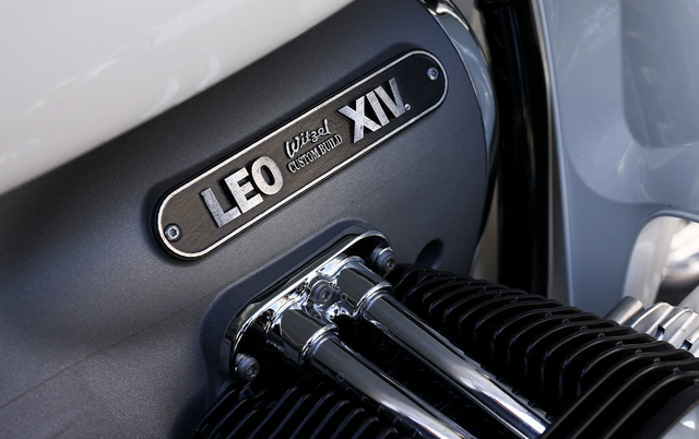 Điểm đặc biệt trên chiếc BMW R 18 Transcontinental dành tặng Giáo hoàng Leo XIV - Ảnh 3.