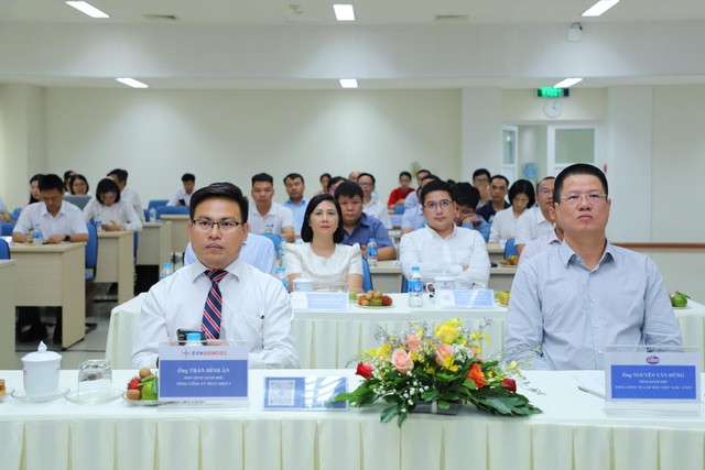 EVNGENCO3 ký hợp đồng gói thầu EPC chuyển đổi nhiên liệu Nhà máy điện Ô Môn 1- Ảnh 2. EVNGENCO3 ký hợp đồng gói thầu EPC chuyển đổi nhiên liệu Nhà máy điện Ô Môn 1- Ảnh 2.