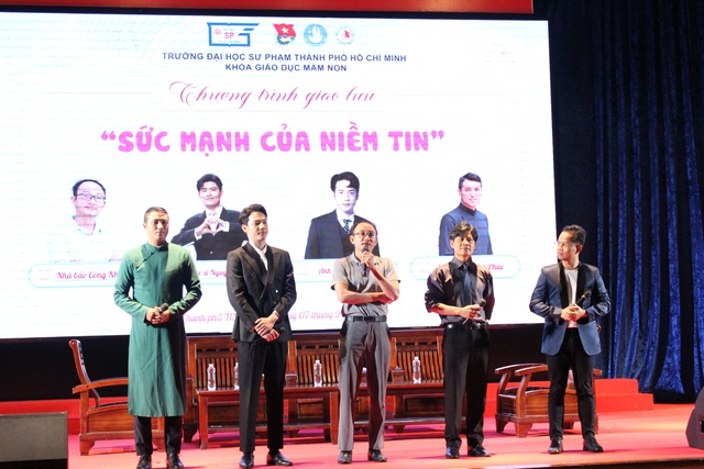 Ch&agrave;ng trai duy nhất vừa tr&uacute;ng tuyển khoa Gi&aacute;o dục mầm non  - Ảnh 5.